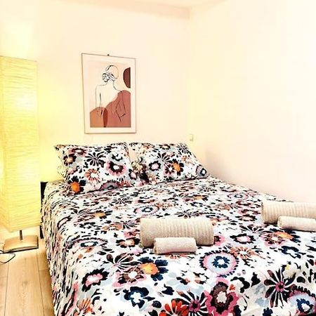 L2 City Centre Loft With Ac Budapest Kültér fotó