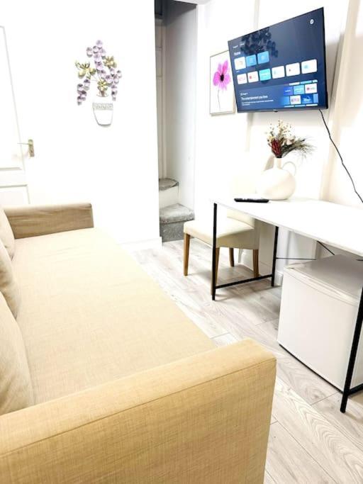 L2 City Centre Loft With Ac Budapest Kültér fotó